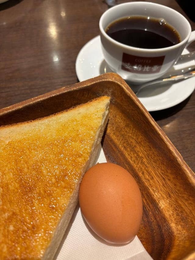支留比亜珈琲店 港七番町店 - サブ画像1