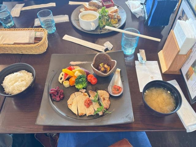 村の食堂・畑の台所 麦の楽園 ろまんちっく村 - サブ画像2