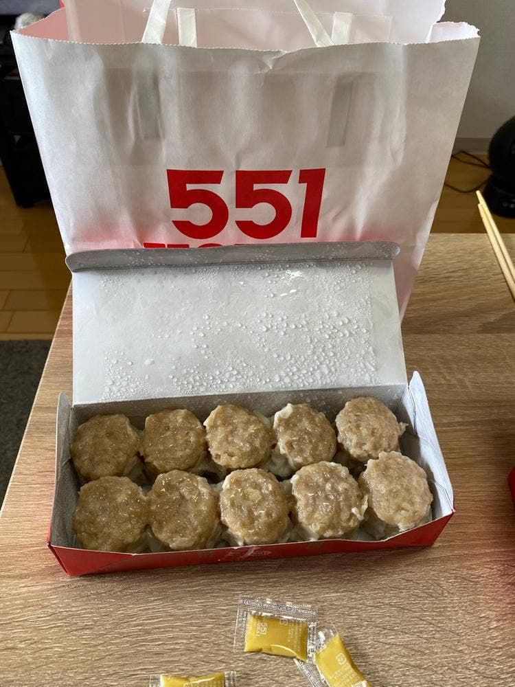 551蓬莱 阪急大阪梅田駅店