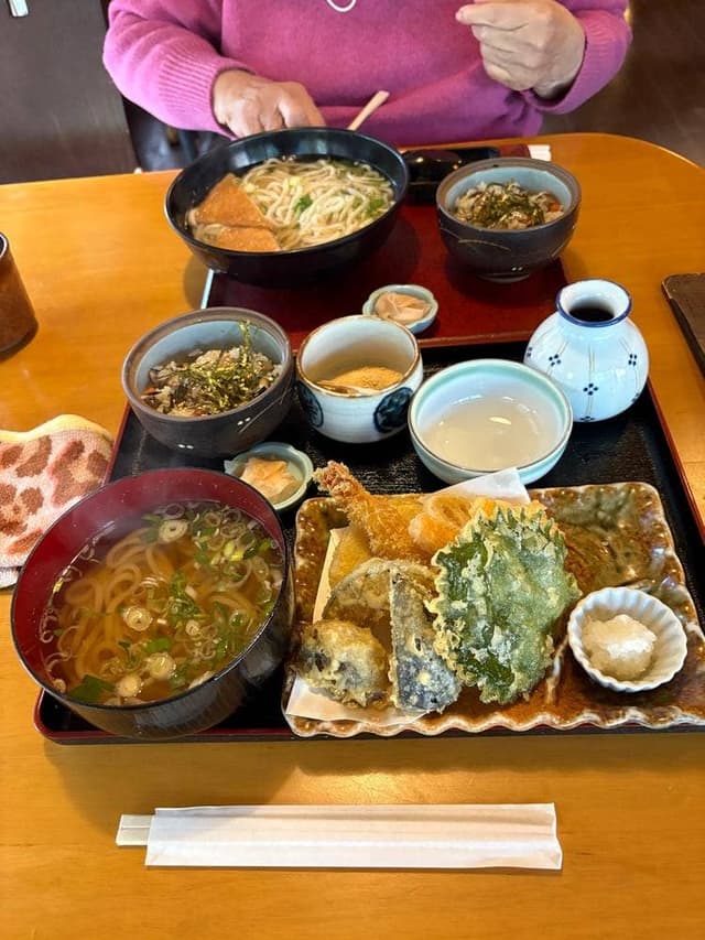 うどん・そば処 辰吉 - サブ画像1