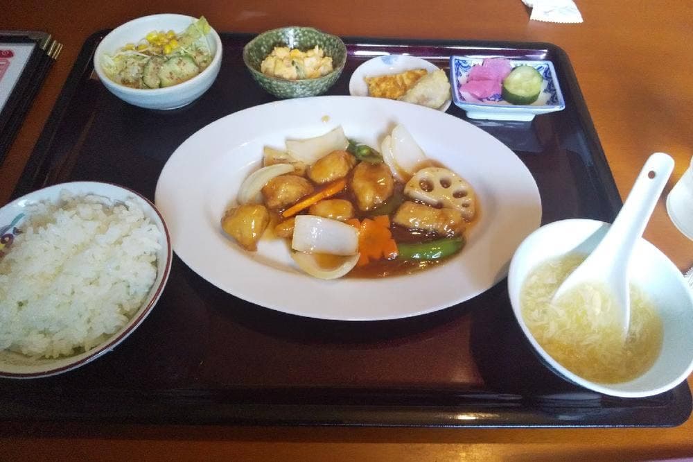 新創作四川料理 萬来