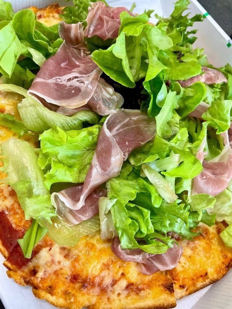 ニコラピザ 浦和店