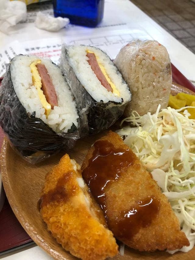 石垣市公設市場 - サブ画像2