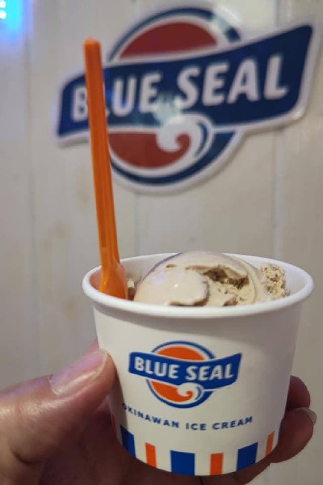 ブルーシール 国際通り店 - サブ画像1