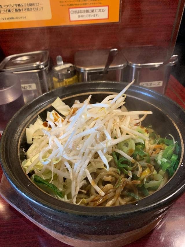 油焼きそば専門店 りょう - サブ画像1