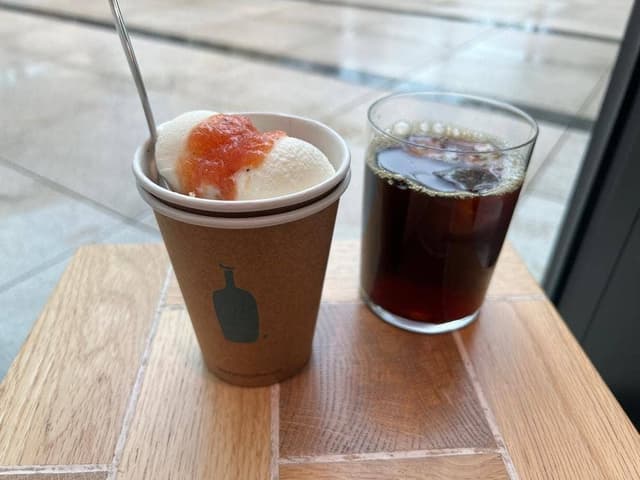 BLUE BOTTLE COFFEE 竹芝カフェ - サブ画像1