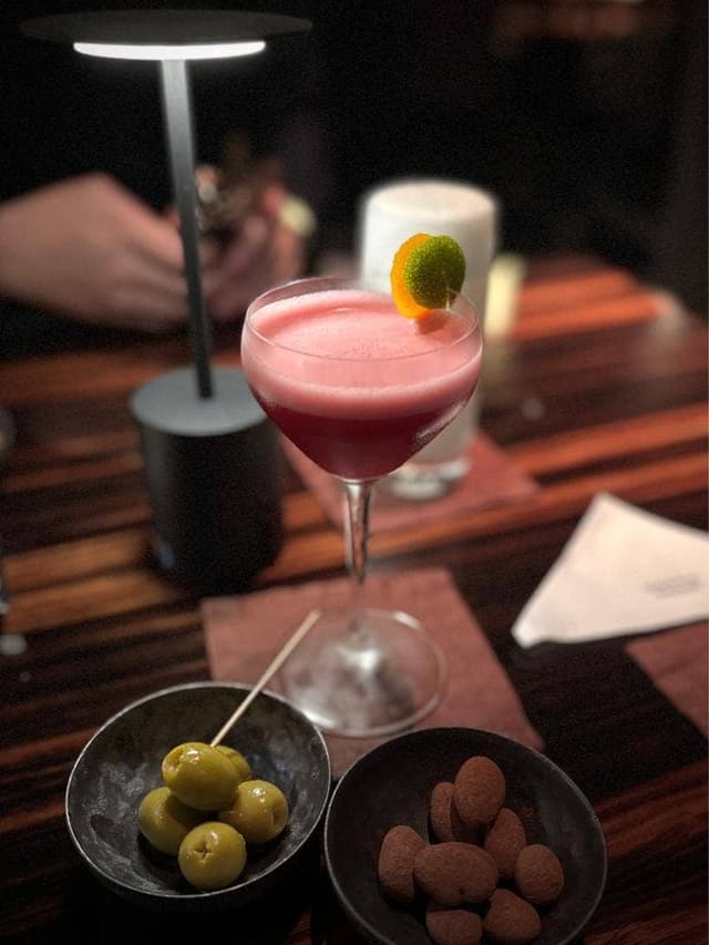 ラウンジバー プリヴェ - サブ画像1