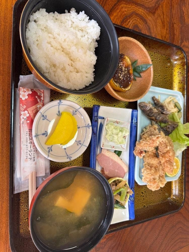 マスの家 神山スキーランド