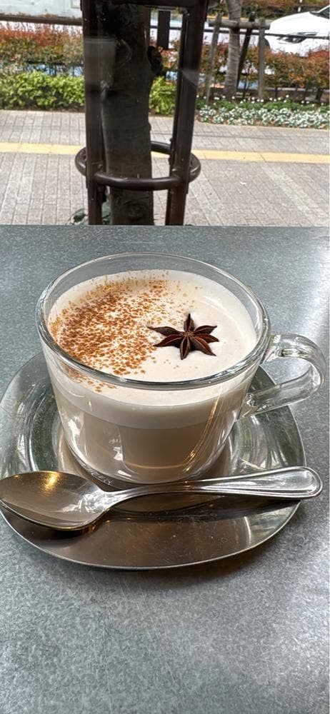 カフェアンドホールアワーズ