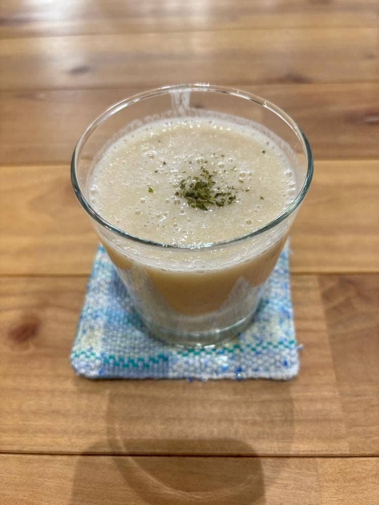 エシカルCafe としょかんのとなり