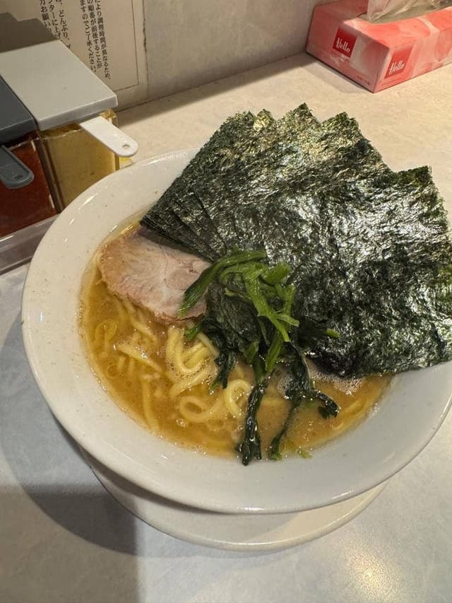 横浜家系ラーメン つばさ家 立川店 - サブ画像1