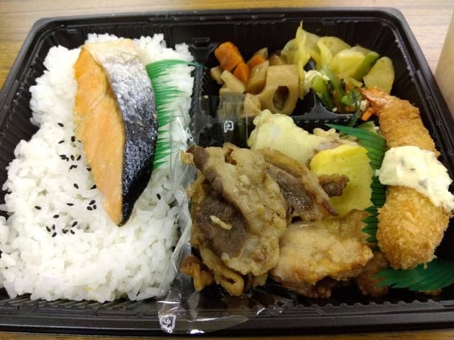 ほっともっと 綾瀬大上店 - サブ画像1