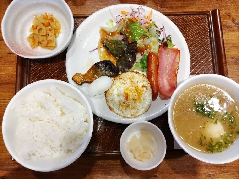 ガスト 佐賀武雄店