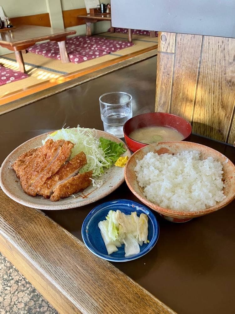 とん㐂