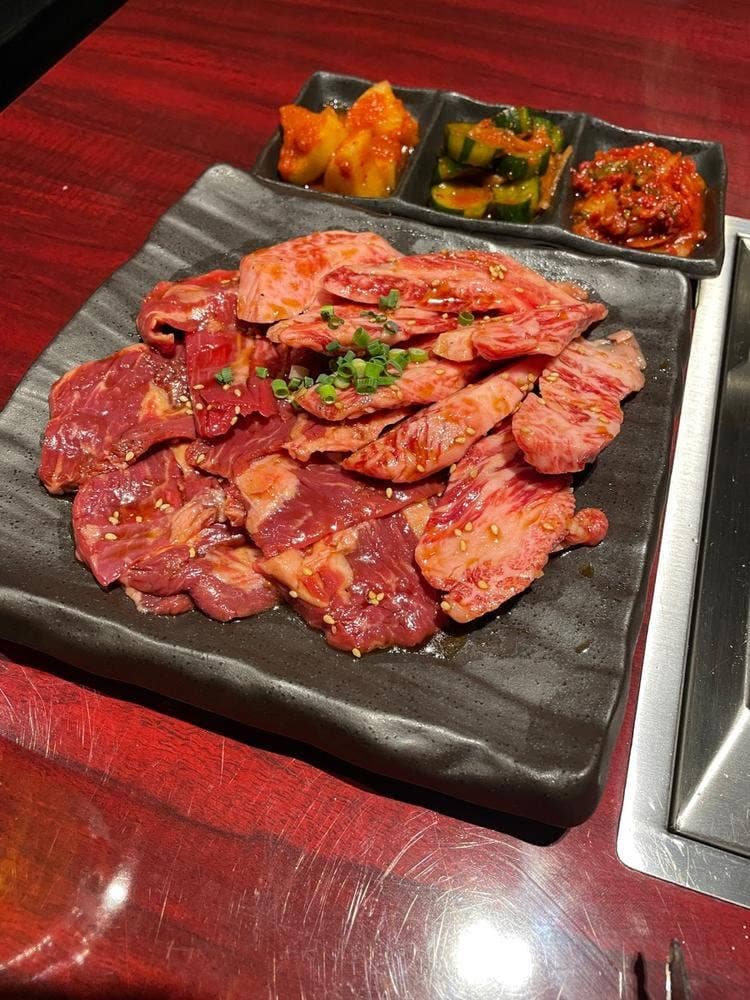 焼肉じゅらく