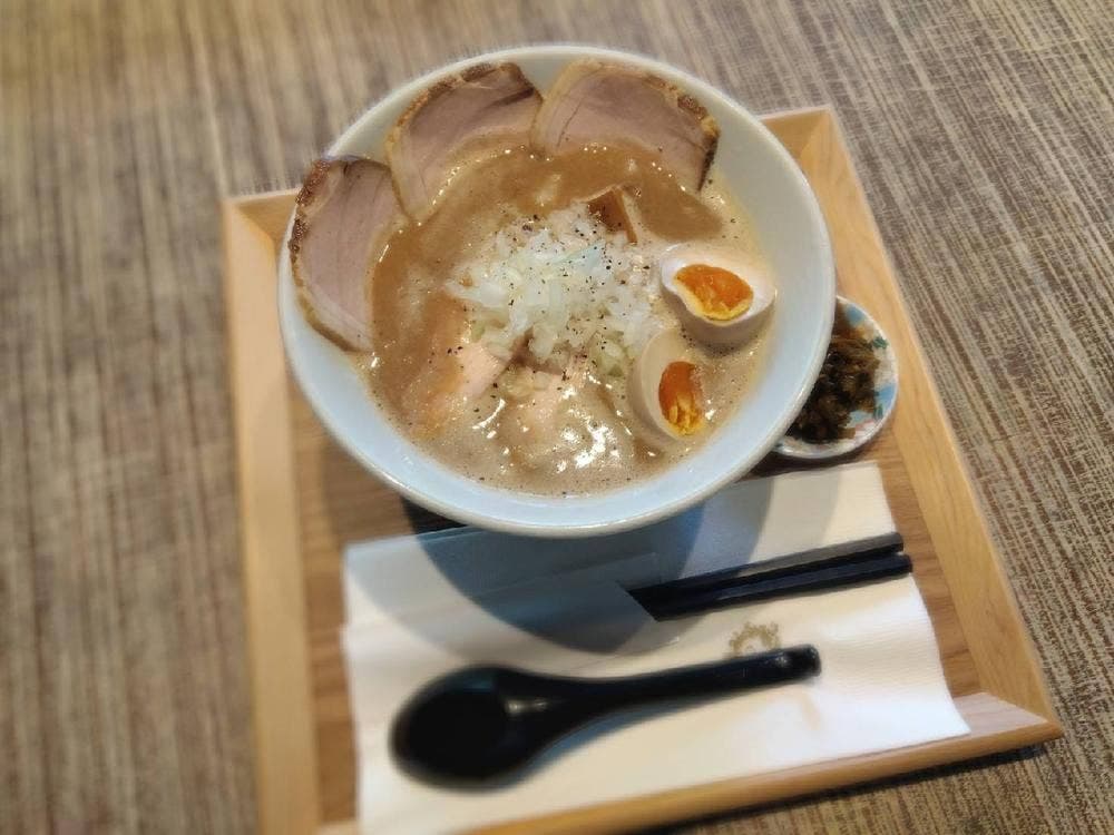 OikeCafe×HACHINOBO