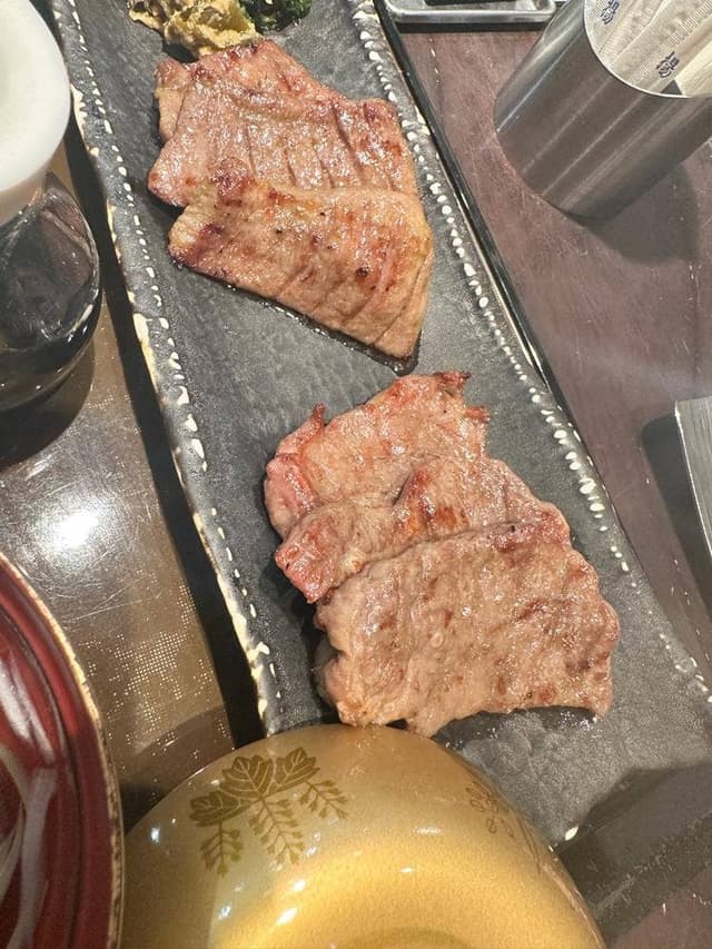 青葉亭 仙台三越デリカ店 - サブ画像1