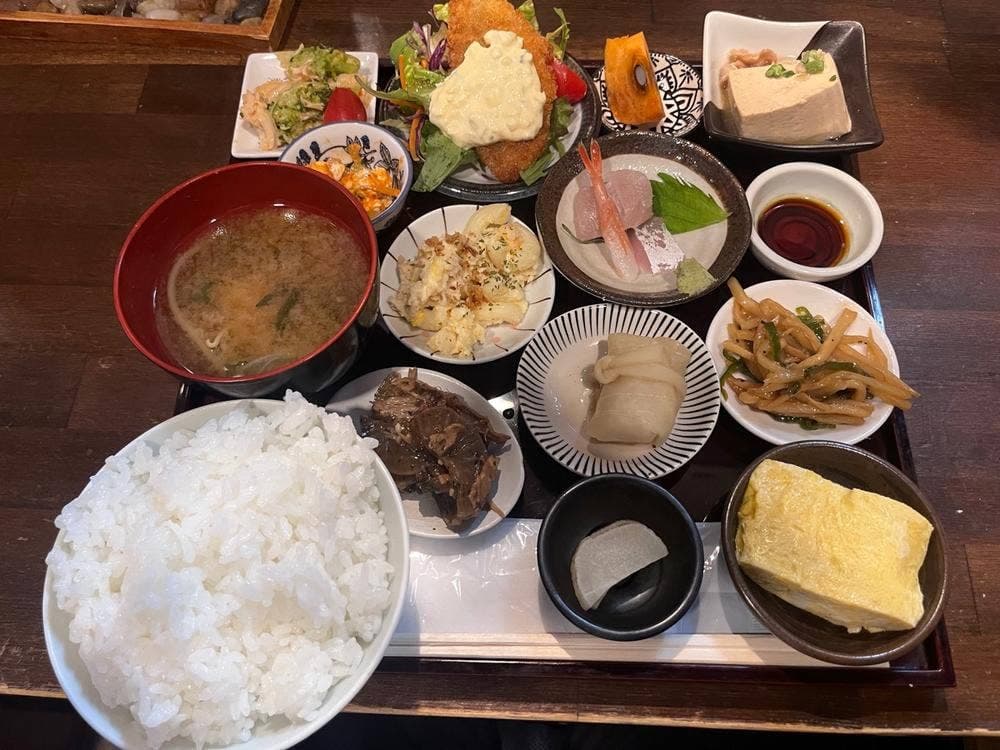 小皿料理の菜と肴 のらり