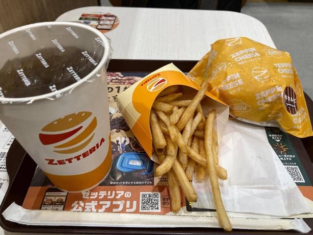 ゼッテリア COCOLO新潟店 - サブ画像1