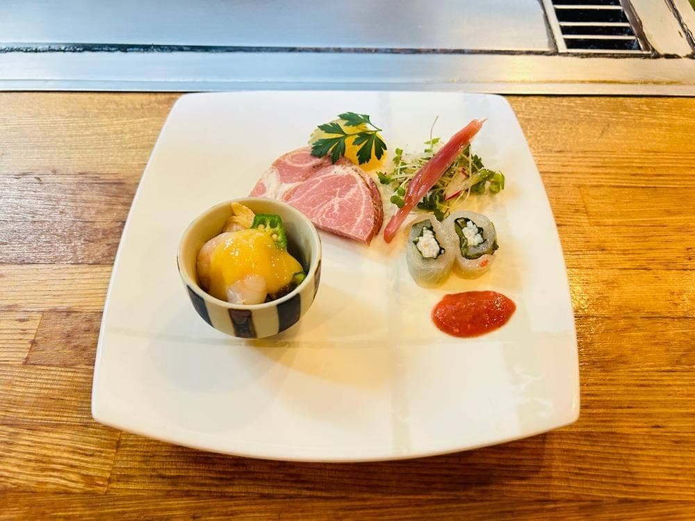 ステーキハウスあなだ