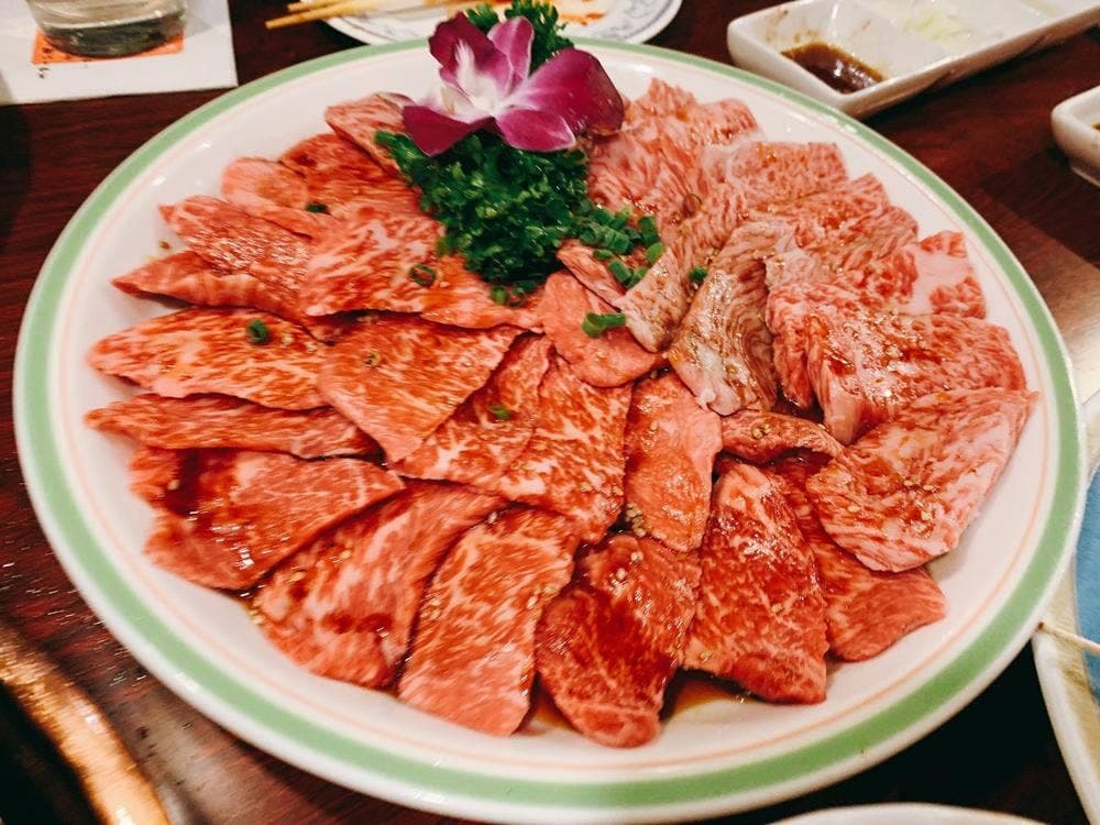 炭火焼肉 新宿柳苑 黒毛和牛専門店