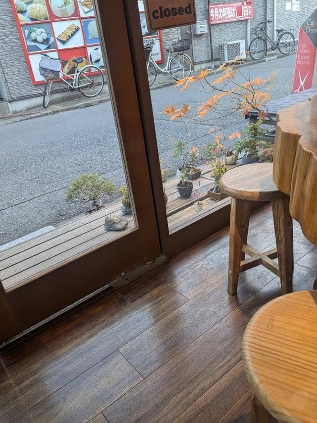 しつらいの木 朋 - サブ画像1