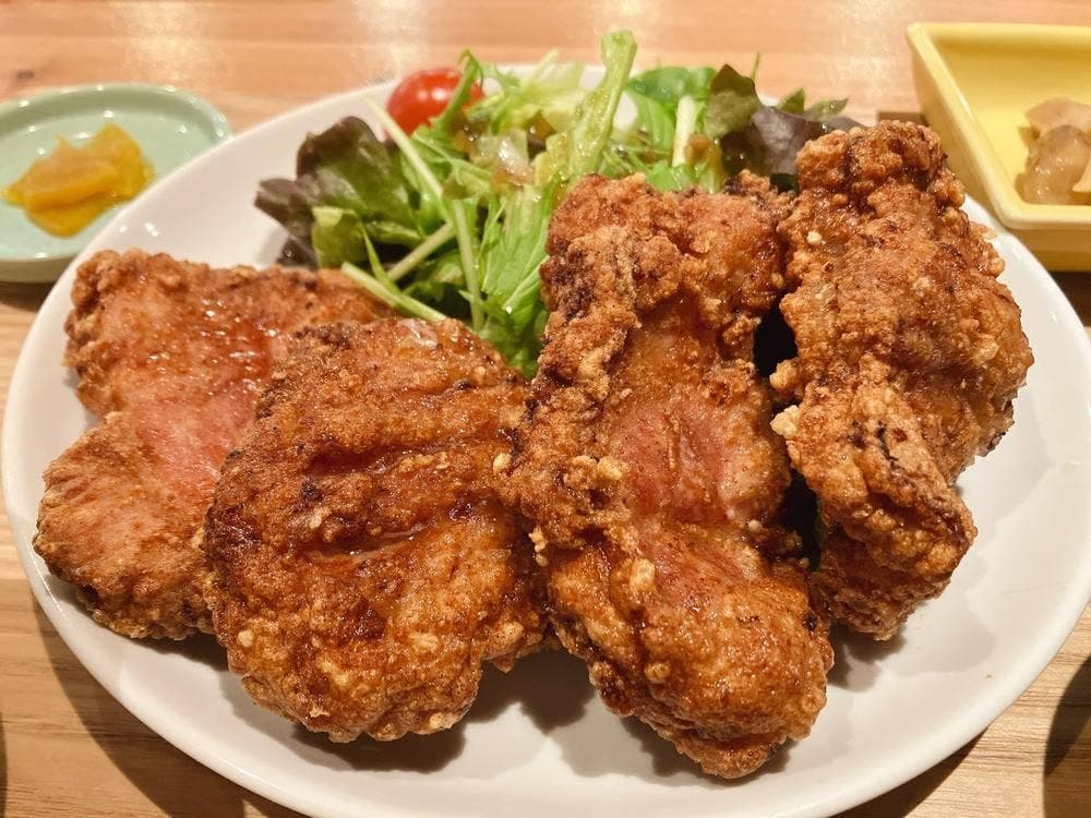 愛ル豚 肉の創作酒場