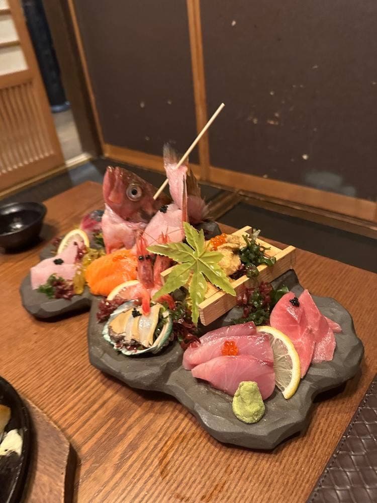 海鮮と炭焼 珀や 本邸