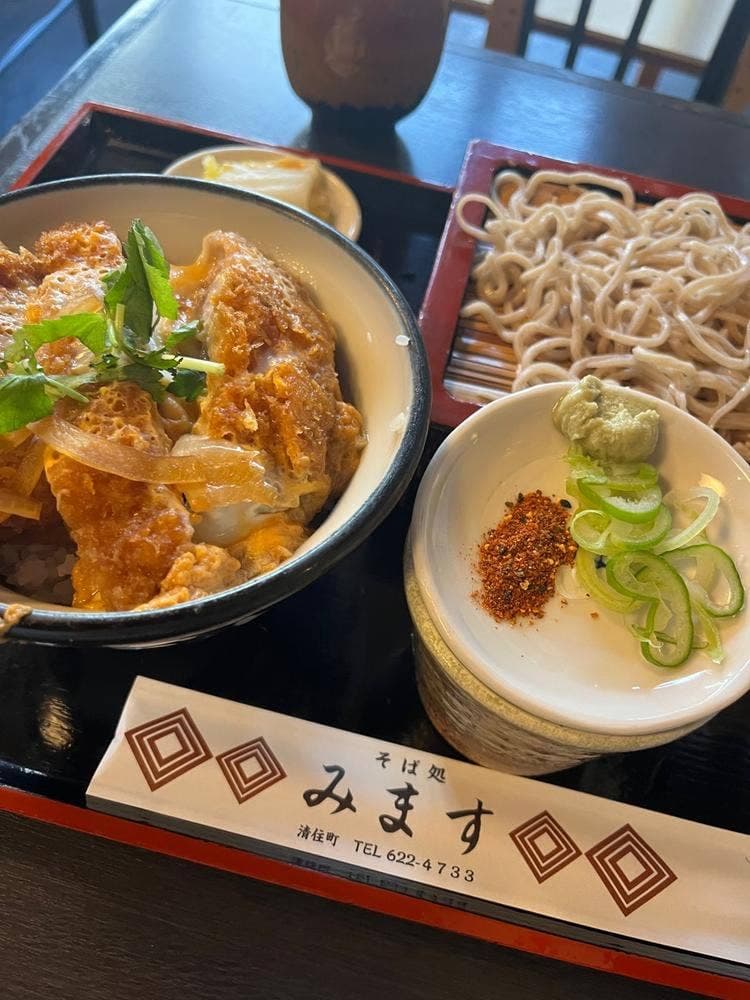 みますそば店