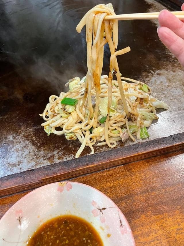 ホルモンうどん・鉄板焼 ふじ - サブ画像2