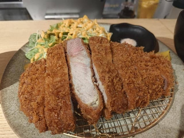 広尾とんかつ ひとみ EAT PLAY WORKS - サブ画像3