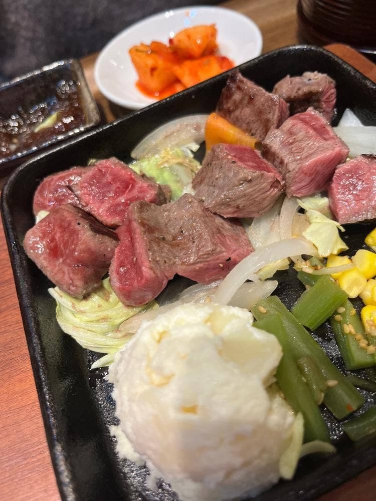 オ肉ヤ 神戸三田プレミアム・アウトレット店