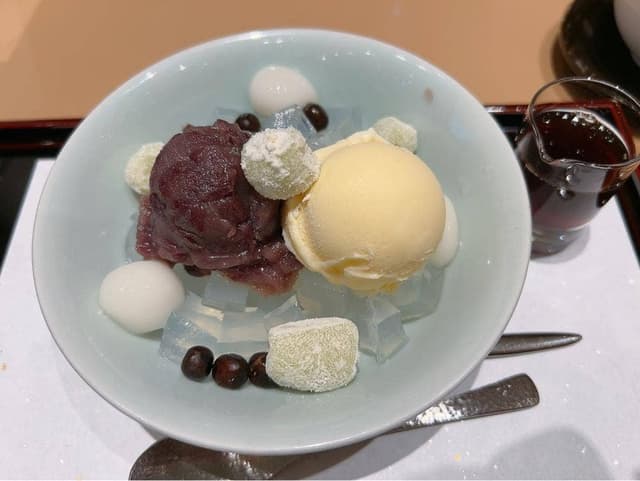 鶴屋吉信 東京店 - サブ画像1