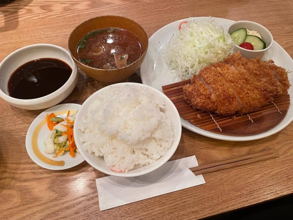 とんかつ 田なか屋 岐阜シティ・タワー店