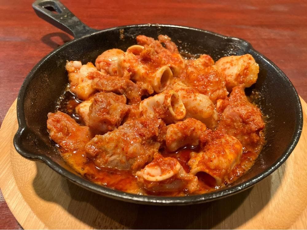 にんにくdining 月と猫