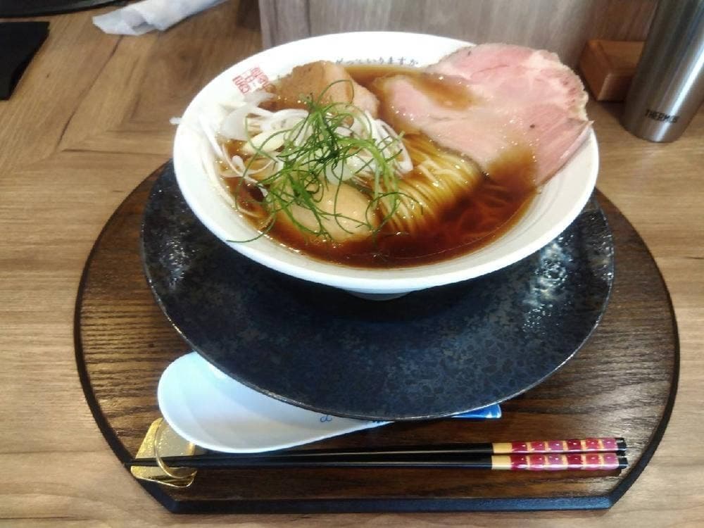 らぁ麺にレンゲっていりますか