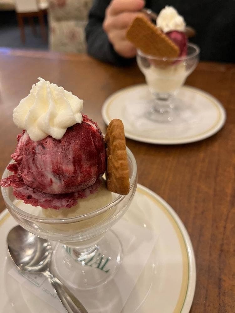 ロイヤルホスト 湊川店