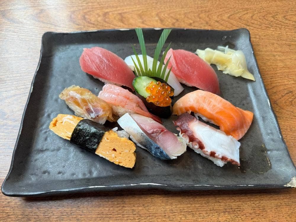 亀八鮨