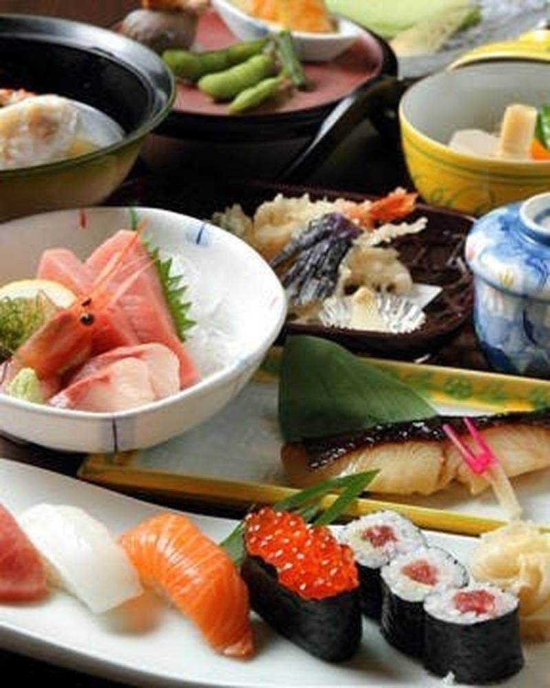 すし藤乃 三山本店