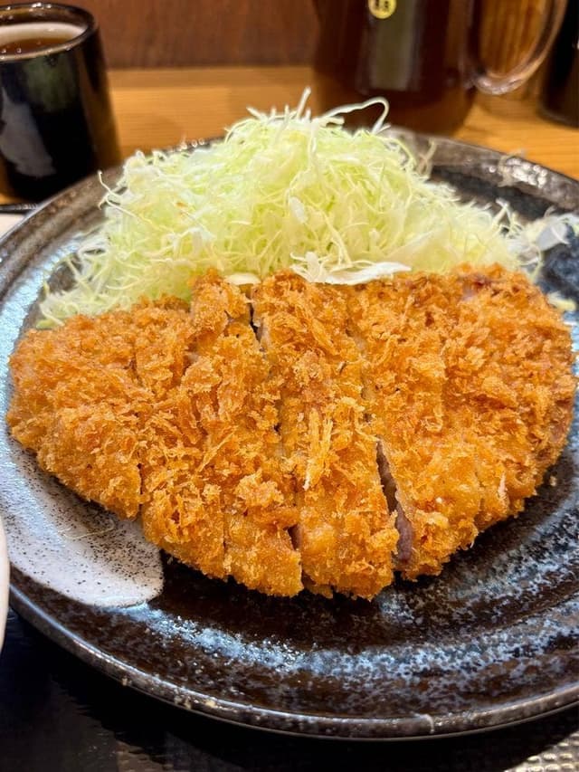 とんかつ酒場まるや 丸の内店 - サブ画像1