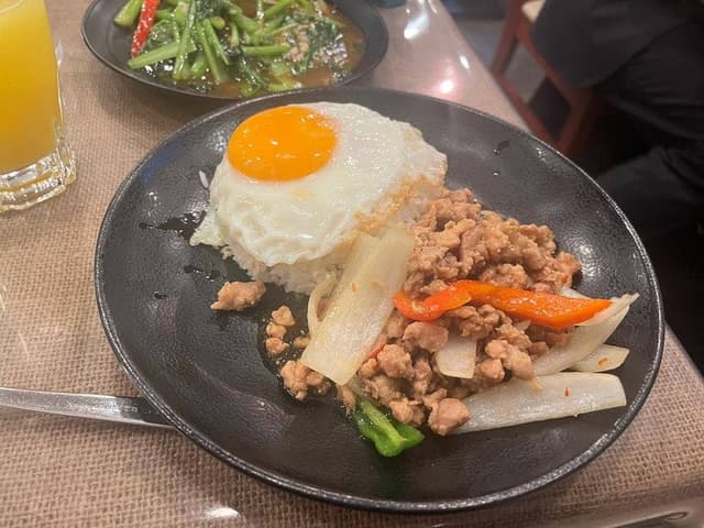 タイ料理 ジャンピー - サブ画像3