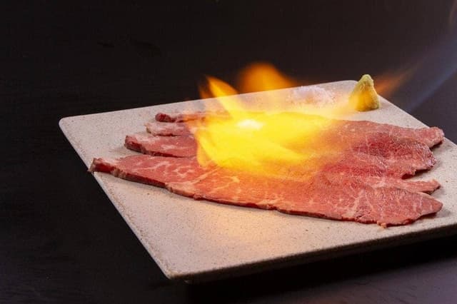 くずし肉割烹 轟 - サブ画像3