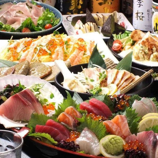 個室 海鮮と産地鶏の炭火焼き うお鶏 掛川店 - サブ画像1