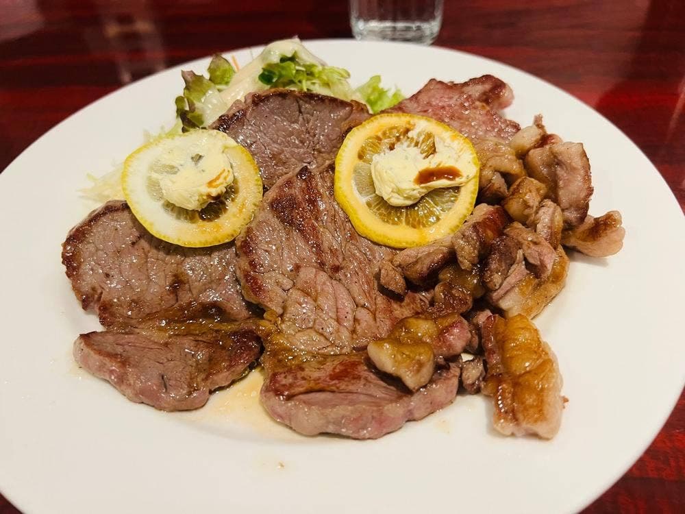 ビフテキのHibio