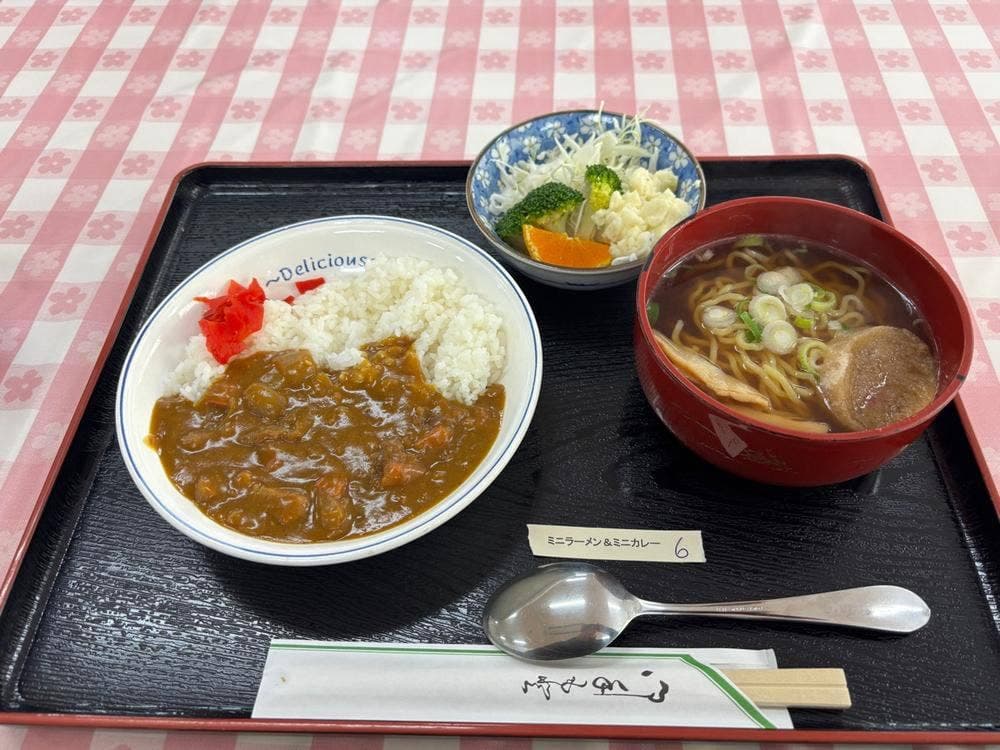 恵庭市民会館 地下食堂 天輪