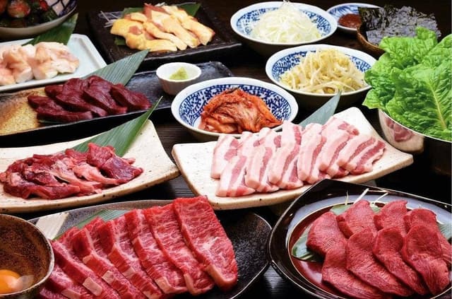 炭火焼肉庄内ホルモン酒田店 - サブ画像1