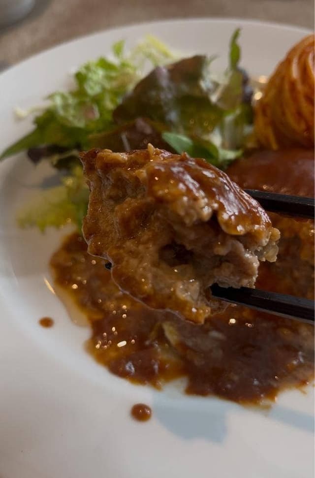 ハンバーグ ダイニング たくみ - サブ画像2