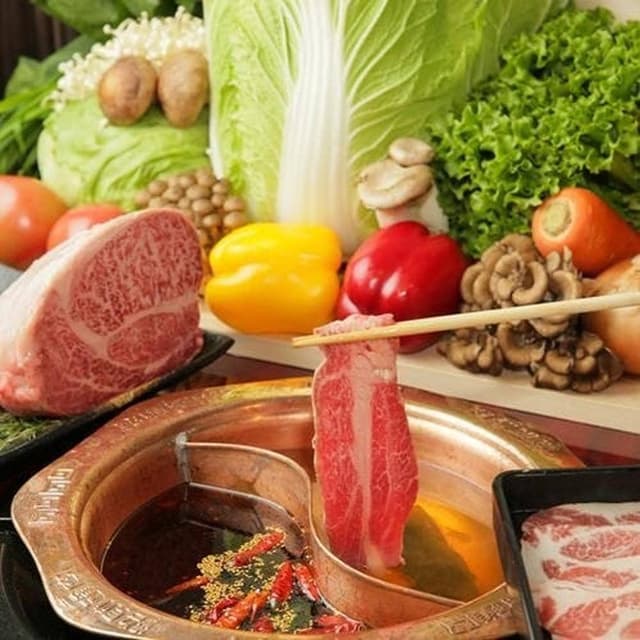 NO.1 焼肉しゃぶしゃぶ 新宿歌舞伎町店 - サブ画像1