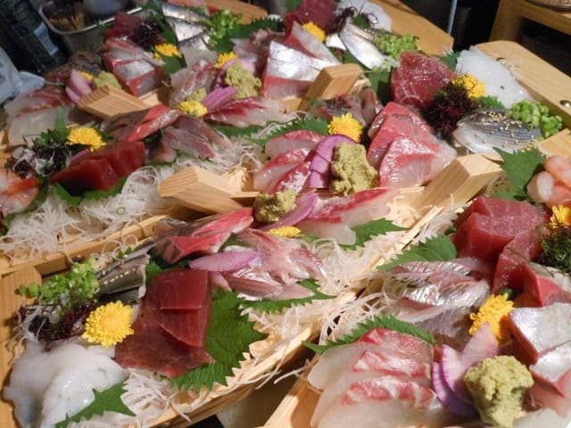 どん 金沢文庫店 - サブ画像1
