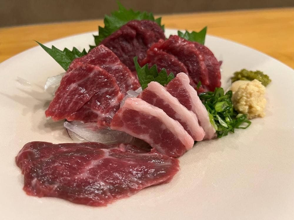 馬肉とおばんざい 門 横須賀中央